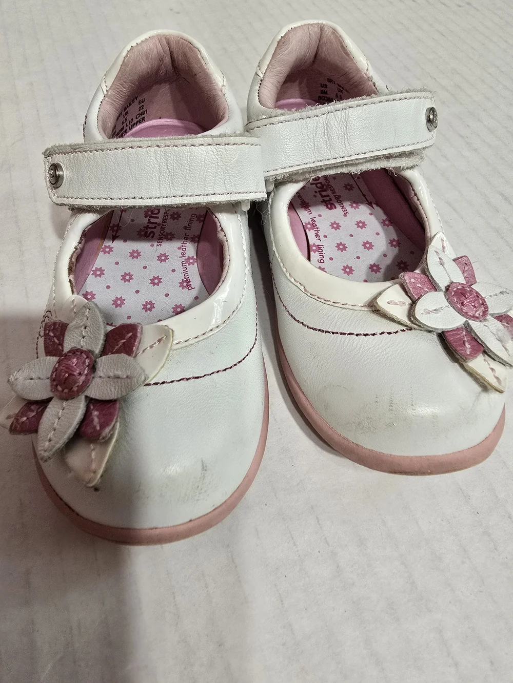 Stride Rite White Pink Flower Leather Strap Mary Jane Shoes Toddler Girl 6